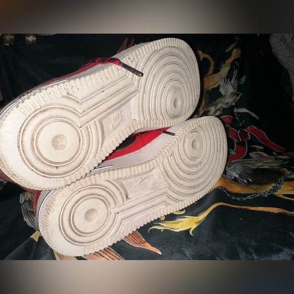 Nike Air Force 1 Low NBA University Red - 823511-604 sz 9.5 - Picture 5 of 6